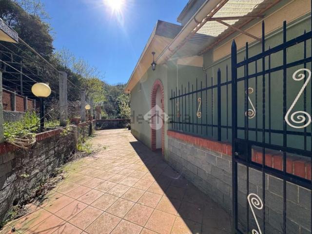 Appartamento in vendita a Val Polcevera, Serra Riccò