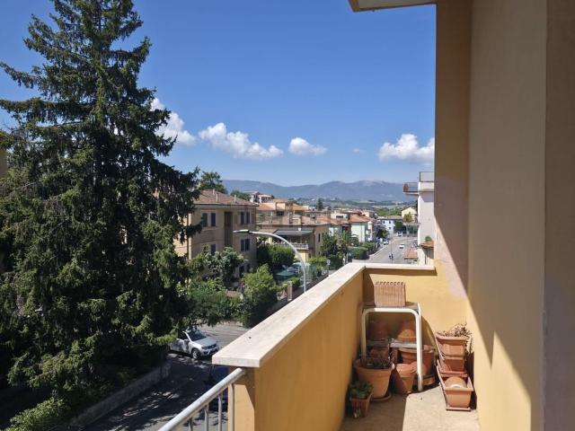Appartamento in vendita a San Venanzo, Spoleto