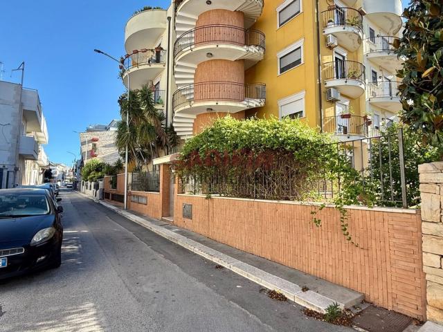 Appartamento in vendita a Puglia, Bari