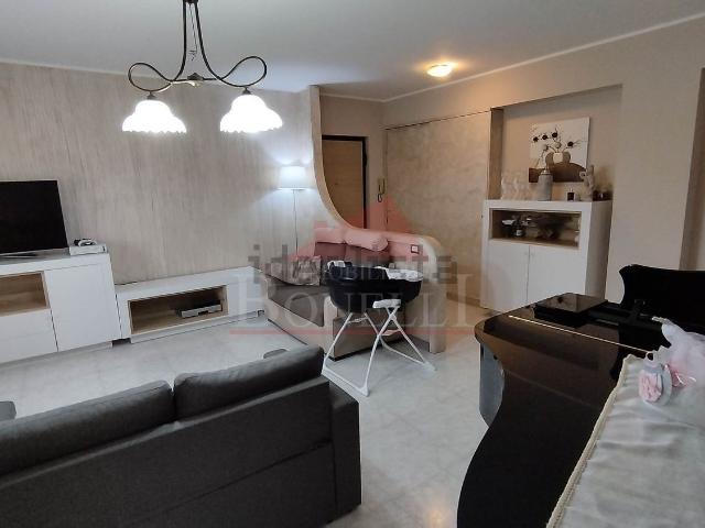 Appartamento in vendita a Caltagirone, Catania