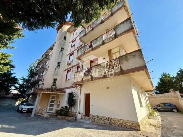 Appartamento in vendita a Villagrazia di Carini, Carini