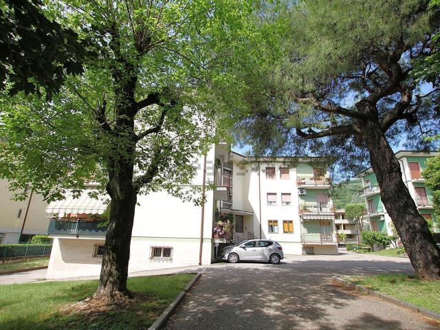 Appartamento in vendita a Nord-Est, Brenzone