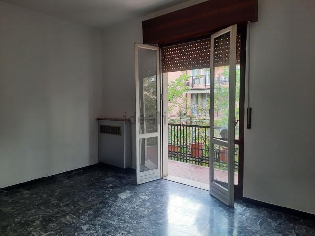Appartamento in vendita a Est, Brenzone
