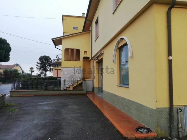 Appartamento in vendita a Capannori, Toscana