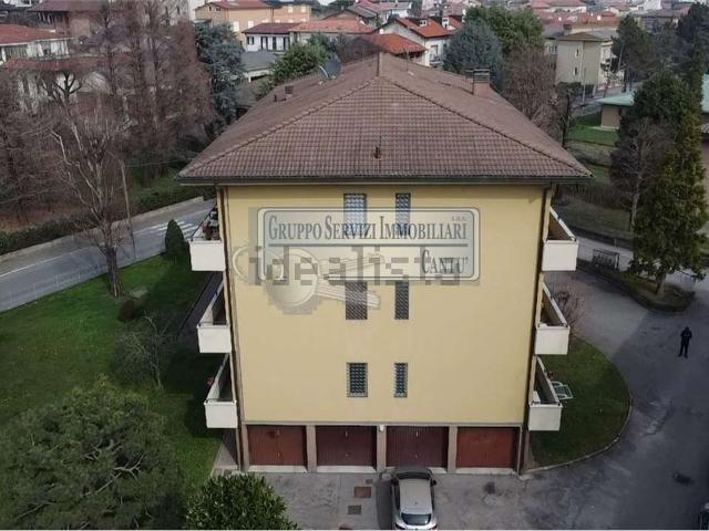 Appartamento in vendita a Cantù, Como
