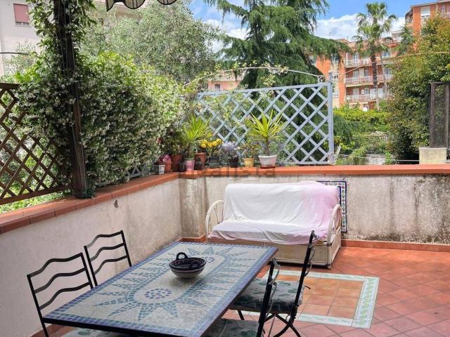 Appartamento in vendita a Portici, Napoli