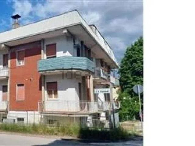 Appartamento in vendita a Fermignano, Pesaro e Urbino