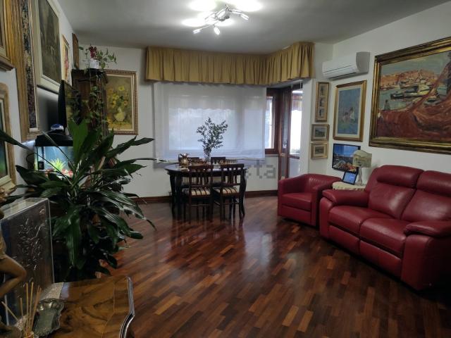 Appartamento in vendita a Livorno, Toscana