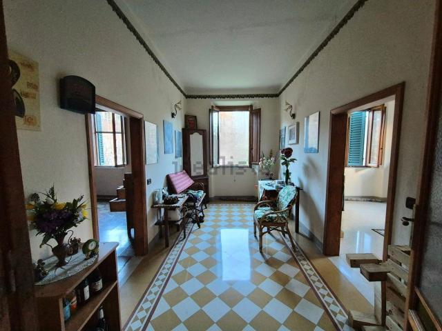 Appartamento in vendita a Pistoia, Toscana