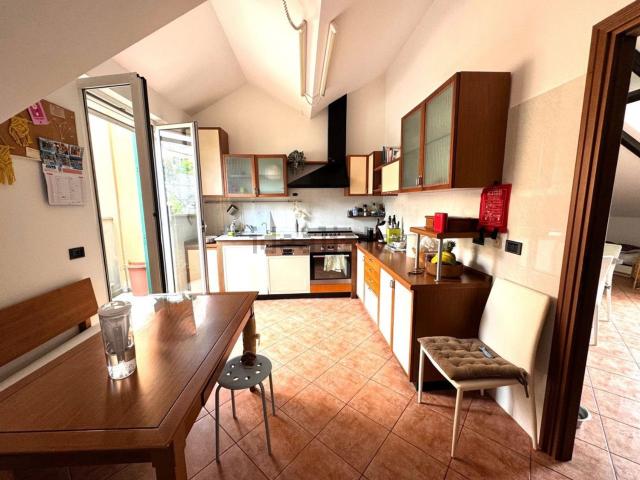 Appartamento in vendita a San Lorenzo della Costa, San Lorenzo Della Costa