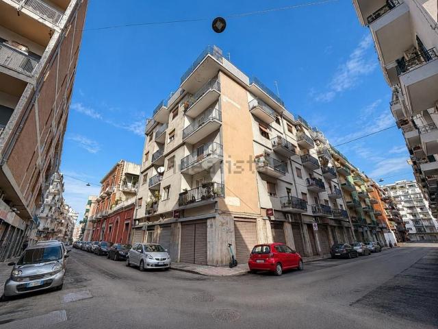 Appartamento in vendita a Municipio 2, Puglia