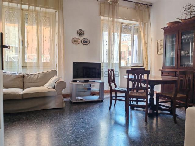 Appartamento in vendita a Bonaria, Cagliari
