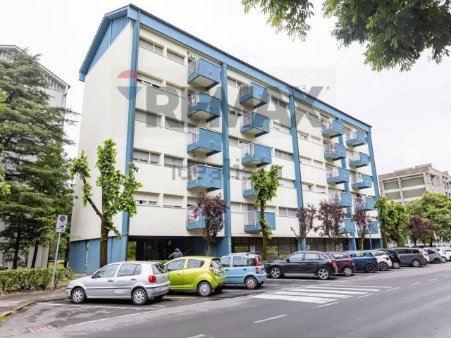 Appartamento in vendita a Locate di Triulzi, Lombardia