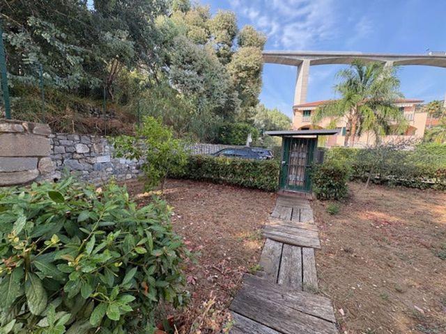 Appartamento in vendita a Bordighera, Liguria