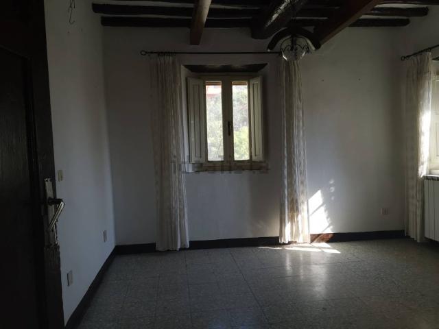 Appartamento in vendita a Buti, Toscana