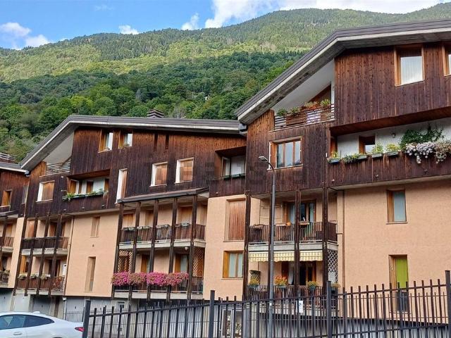 Appartamento in vendita a Edolo, Brescia