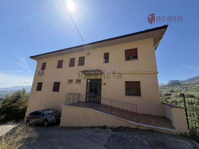 Appartamento in vendita a Monreale, Sicilia