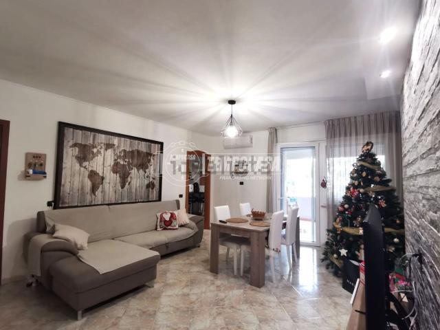 Appartamento in vendita a Puglia, Bari