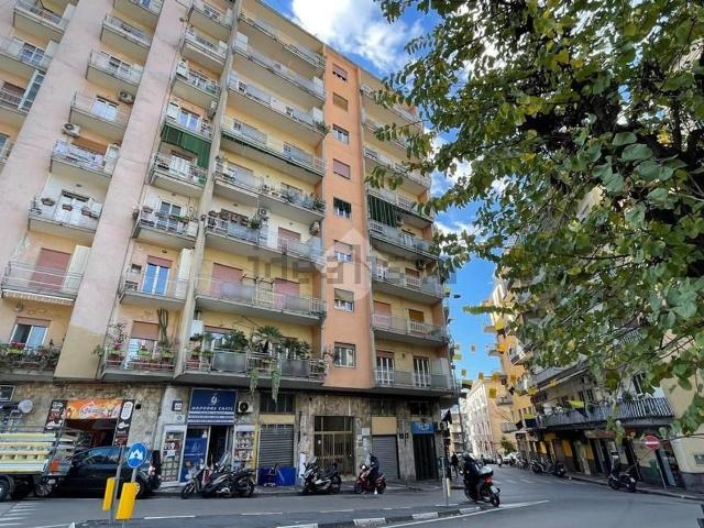 Appartamento in vendita a Caporivo, Castellammare Di Stabia