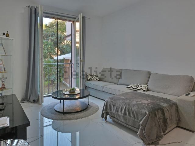 Appartamento in vendita a Bordighera, Liguria