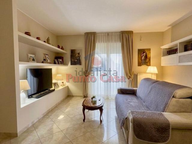 Appartamento in vendita a Puglia, Barletta-andria-trani
