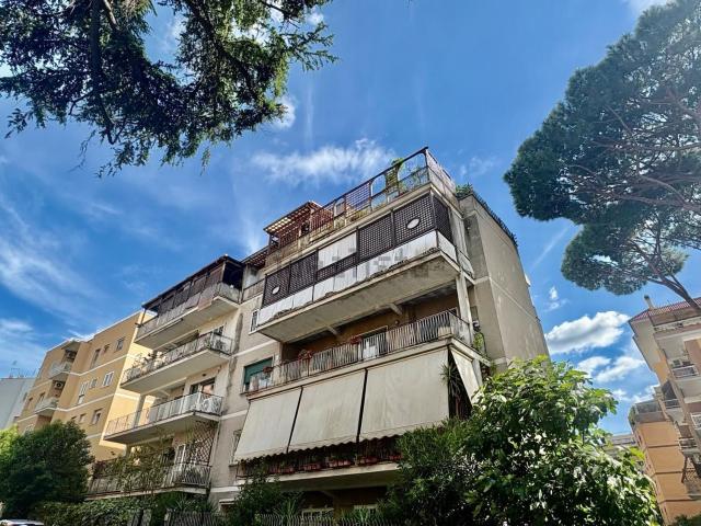 Appartamento in vendita a Municipio Roma III, Roma Capitale
