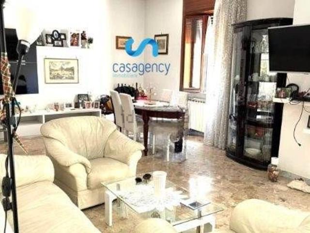Appartamento in vendita a Centro Storico, Caserta