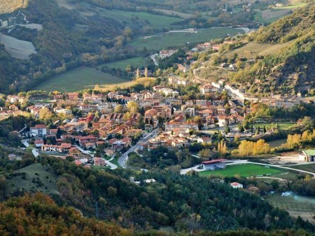 Appartamento in vendita a Colle, Piobbico