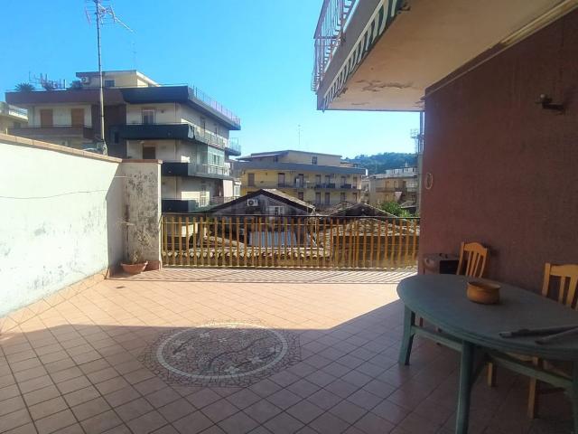 Appartamento in vendita a Aci Catena, Sicilia