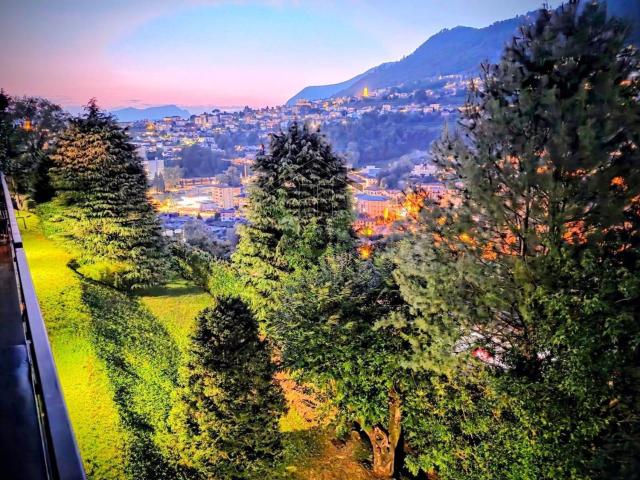 Appartamento in vendita a Como