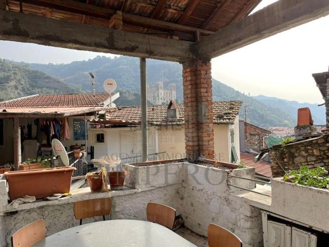 Appartamento in vendita a Dolceacqua, Liguria