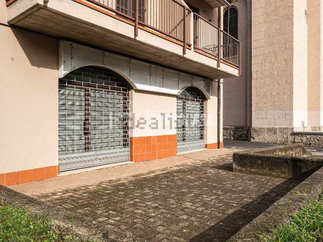 Appartamento in vendita a Lambrugo, Como