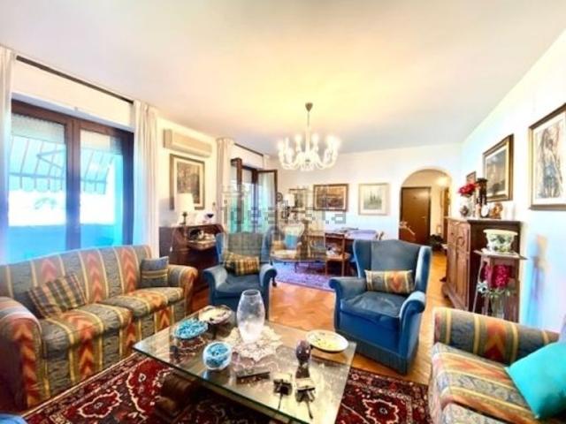 Appartamento in vendita a Quartiere 2, Firenze