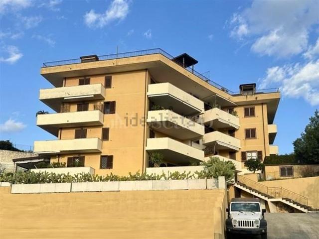 Appartamento in vendita a Caserta, Campania