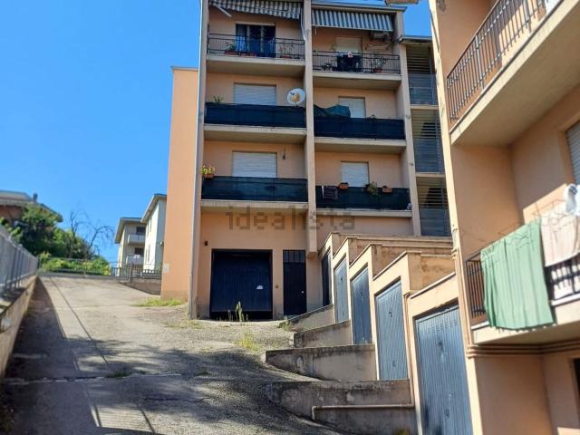 Appartamento in vendita a Medesano, Ramiola