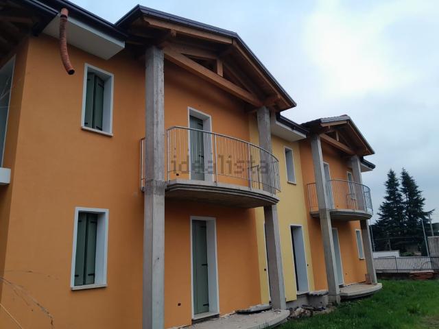 Appartamento in vendita a Montecchia Di Crosara, Veneto