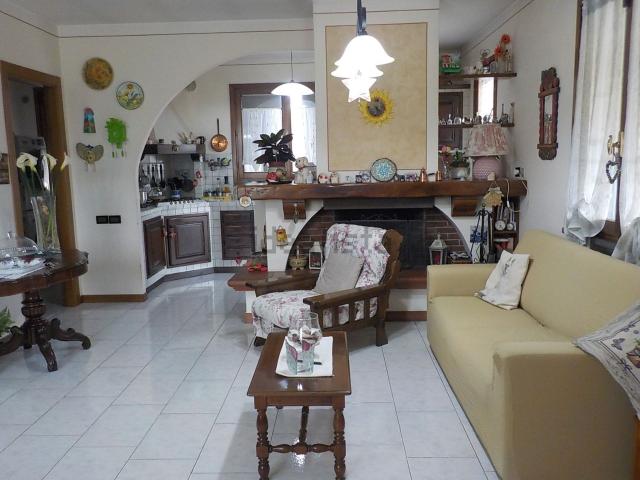 Appartamento in vendita a Buggiano, Santa Maria