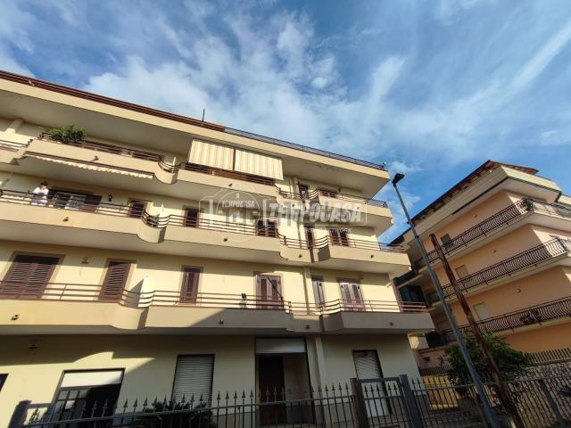 Appartamento in vendita a Borgo San Lorenzo, Aversa