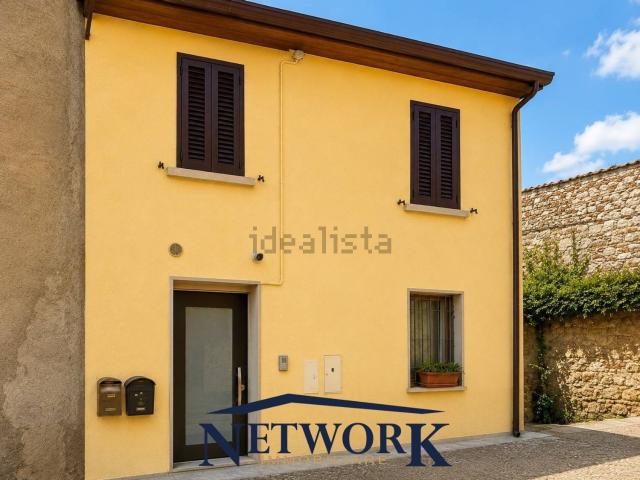 Appartamento in vendita a Lonato, Lombardia