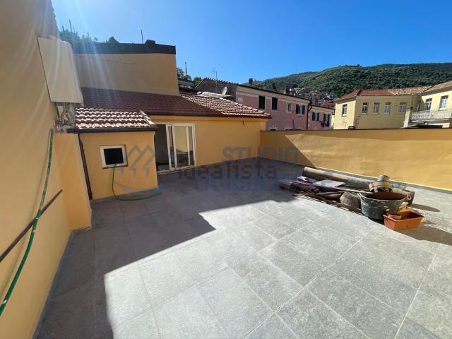 Appartamento in vendita a Taggia