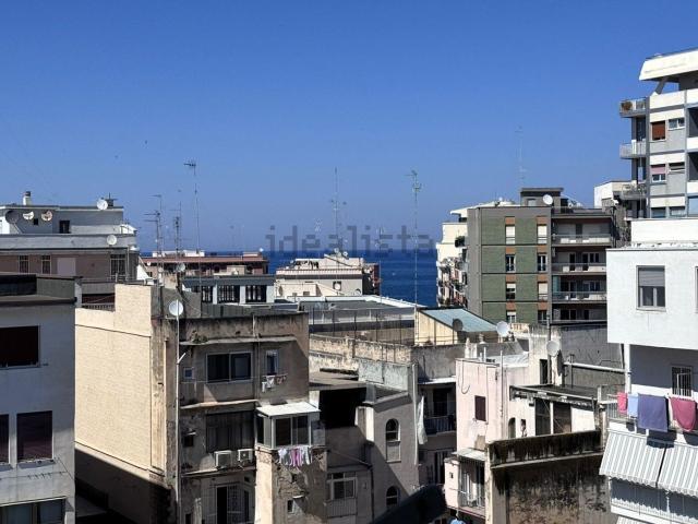 Appartamento in vendita a Municipio 1, Puglia
