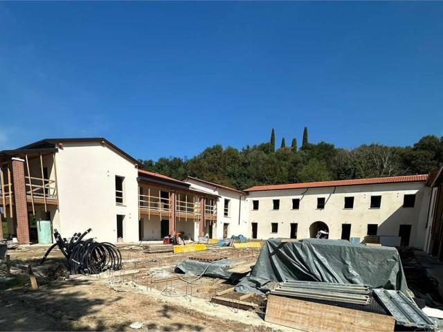 Appartamento in vendita a Colà, Lazise