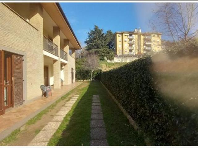 Appartamento in vendita a Mazzetta, Viterbo
