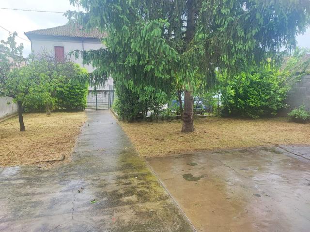 Appartamento in vendita a Lungavilla, Lombardia