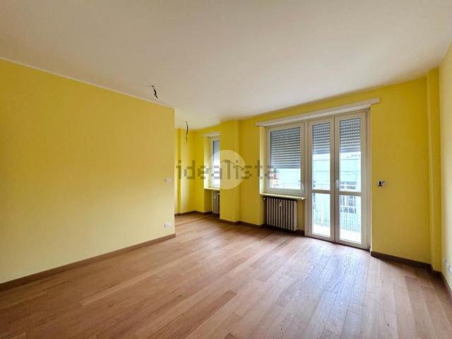 Appartamento in vendita a Carignano, Torino