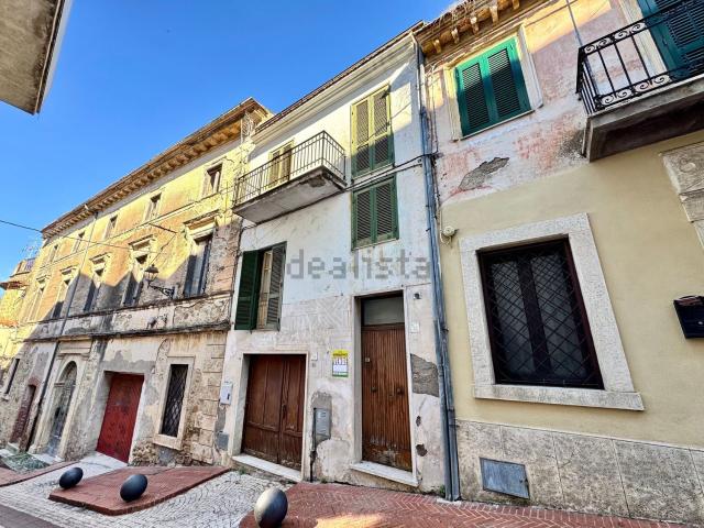 Appartamento in vendita a Torrice, Lazio