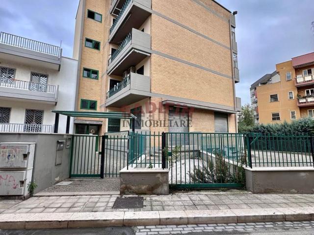 Appartamento in vendita a Puglia, Bari