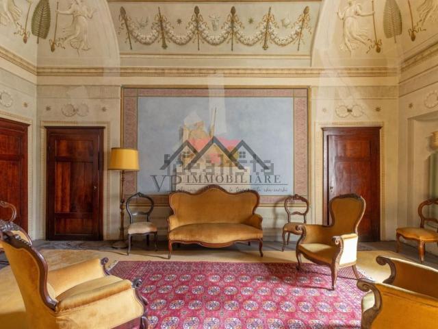 Appartamento in vendita a Larderello, Toscana
