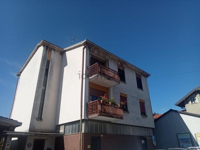 Appartamento in vendita a Casorate Sempione, Lombardia