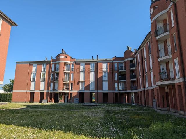 Appartamento in vendita a Cassina Pertusella, Caronno Pertusella
